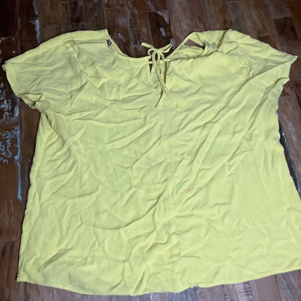 Yellow blouse from Krazy Kat